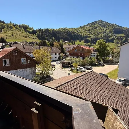 Allgaeu 5 Mit Sauna,balkon, Garten Und Privatparkplatz Blaichach