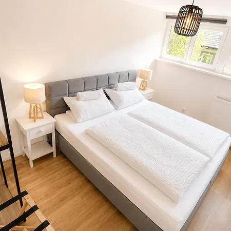 Allgaeu 5 Mit Sauna,balkon, Garten Und Privatparkplatz Daire Blaichach