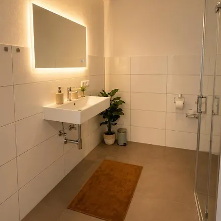 Allgaeu 5 Mit Sauna,balkon, Garten Und Privatparkplatz *