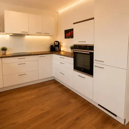 Allgaeu Living L 5 - Sauna - Balkon - Garten - Parkplatz - Familienfreundlich * Blaichach